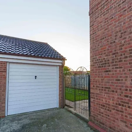 Tatil Evi Huntington House With Free Off Road Parking *